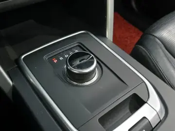 2017 Land Rover Discovery Sport с пробегом 195 128 км
