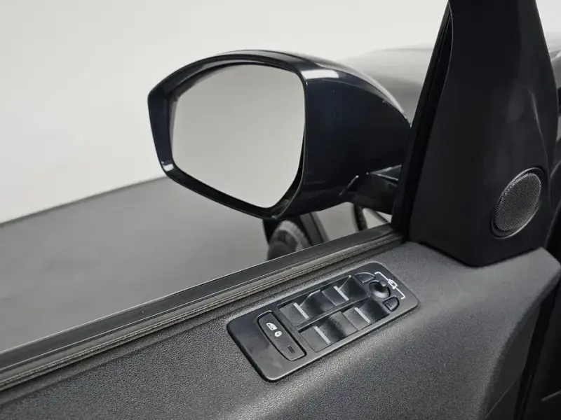 2019 Land Rover Discovery Sport с пробегом 154 265 км