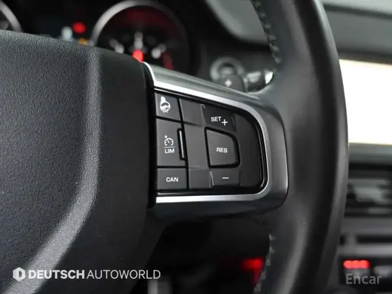 2017 Land Rover Discovery Sport с пробегом 88 430 км