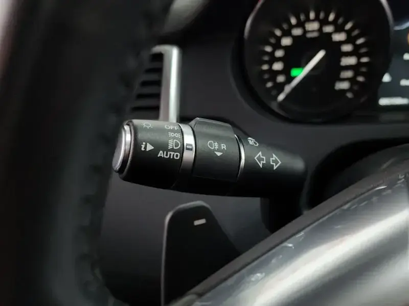 2017 Land Rover Discovery Sport с пробегом 95 150 км