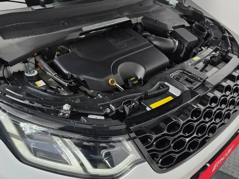 2024 Land Rover Discovery Sport с пробегом 10 685 км
