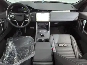 2024 Land Rover Discovery Sport с пробегом 10 685 км