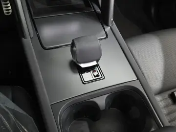2024 Land Rover Discovery Sport с пробегом 10 685 км