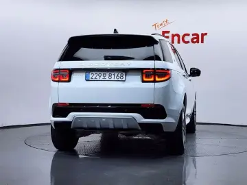 2025 Land Rover Discovery Sport с пробегом 11 406 км