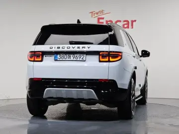 2025 Land Rover Discovery Sport с пробегом 11 535 км