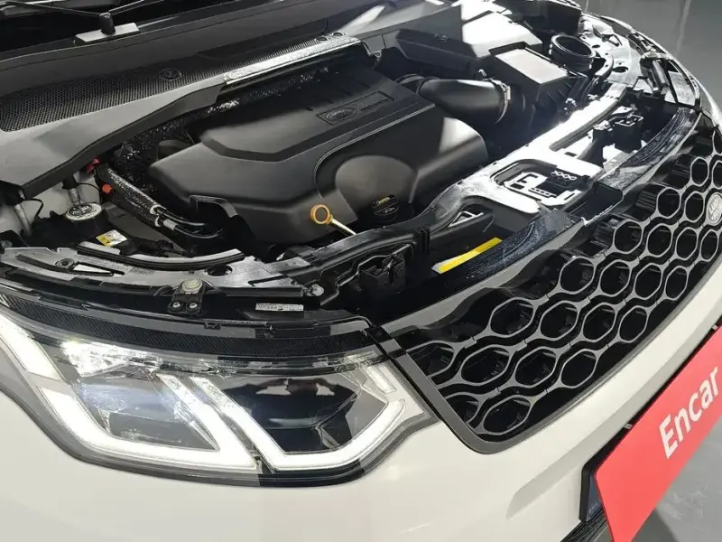 2025 Land Rover Discovery Sport с пробегом 11 535 км