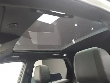 2025 Land Rover Discovery Sport с пробегом 11 535 км