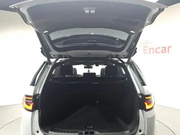 2025 Land Rover Discovery Sport с пробегом 11 535 км