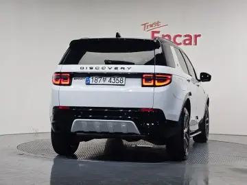 2024 Land Rover Discovery Sport с пробегом 14 523 км