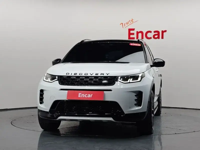 2024 Land Rover Discovery Sport с пробегом 14 970 км