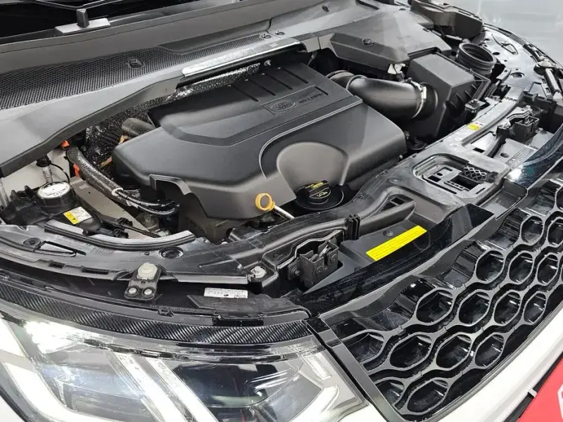 2024 Land Rover Discovery Sport с пробегом 14 970 км