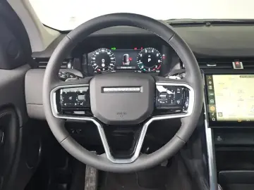 2024 Land Rover Discovery Sport с пробегом 10 647 км