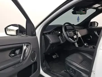 2024 Land Rover Discovery Sport с пробегом 14 970 км