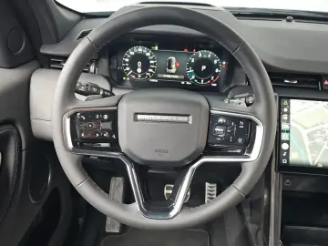 2024 Land Rover Discovery Sport с пробегом 14 970 км
