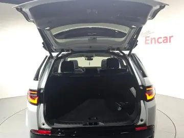 2024 Land Rover Discovery Sport с пробегом 10 647 км