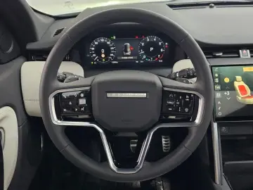 2024 Land Rover Discovery Sport с пробегом 12 878 км