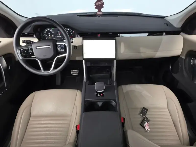 2025 Land Rover Discovery Sport с пробегом 12 454 км