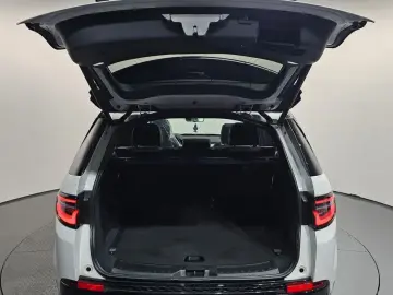 2024 Land Rover Discovery Sport с пробегом 12 878 км