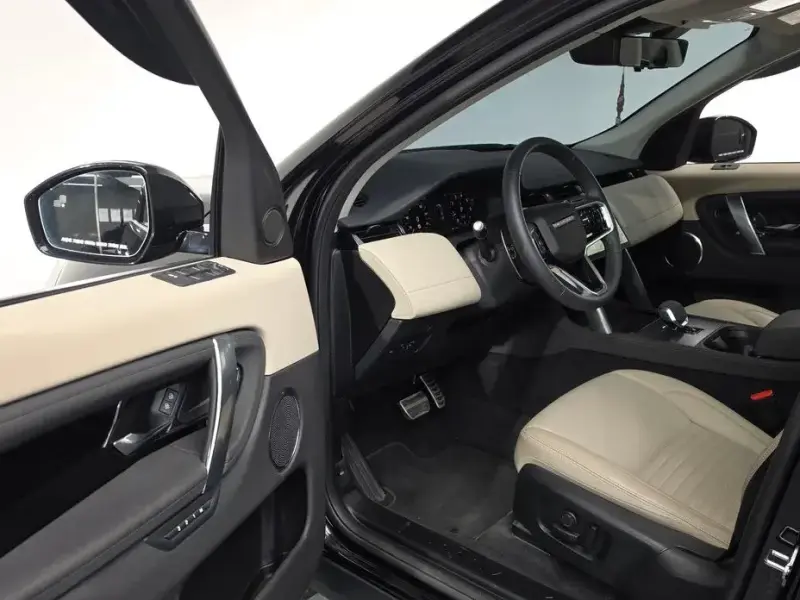 2025 Land Rover Discovery Sport с пробегом 12 454 км