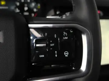 2025 Land Rover Discovery Sport с пробегом 12 454 км