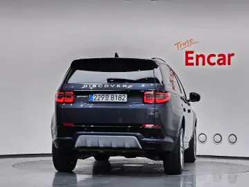 2025 Land Rover Discovery Sport с пробегом 13 180 км