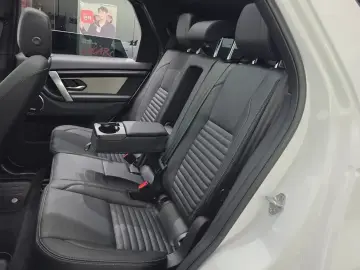 2025 Land Rover Discovery Sport с пробегом 5 633 км