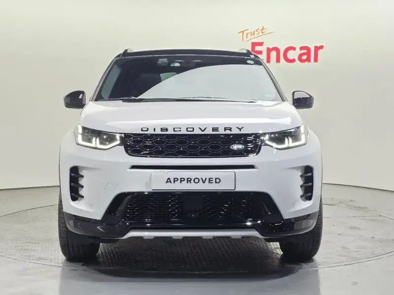 2025 Land Rover Discovery Sport с пробегом 5 633 км