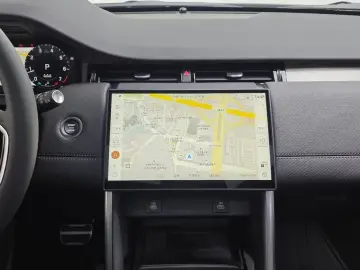 2025 Land Rover Discovery Sport с пробегом 5 633 км