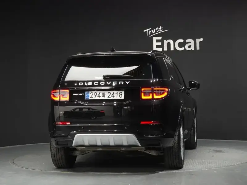 2025 Land Rover Discovery Sport с пробегом 22 452 км