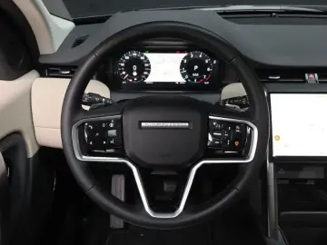2025 Land Rover Discovery Sport с пробегом 22 452 км