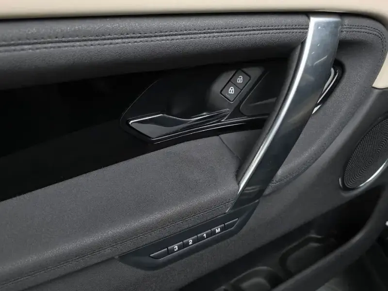 2025 Land Rover Discovery Sport с пробегом 22 452 км