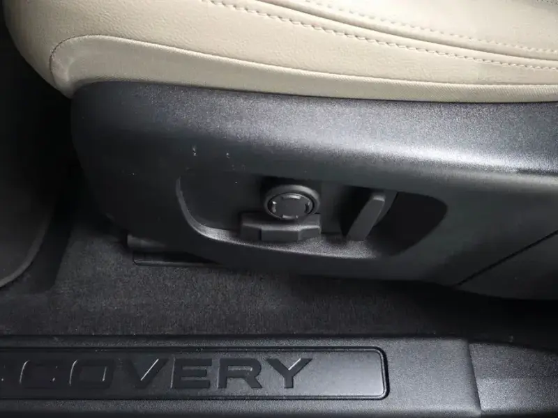 2025 Land Rover Discovery Sport с пробегом 22 452 км