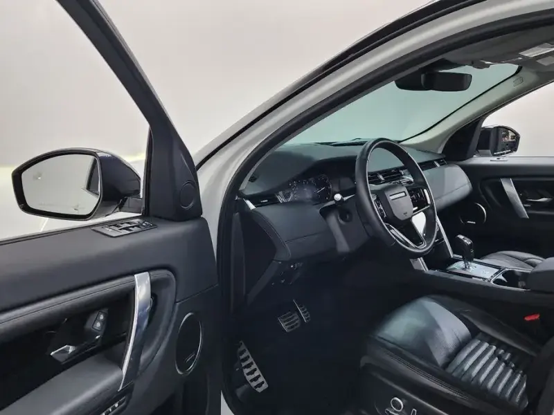2022 Land Rover Discovery Sport с пробегом 20 277 км