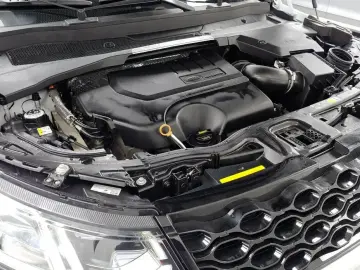 2025 Land Rover Discovery Sport с пробегом 8 430 км