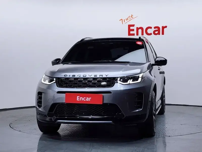 2025 Land Rover Discovery Sport с пробегом 10 871 км