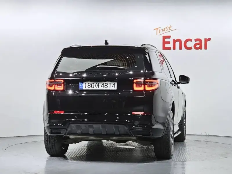2024 Land Rover Discovery Sport с пробегом 21 174 км