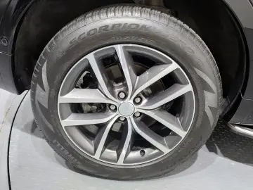 2024 Land Rover Discovery Sport с пробегом 21 174 км