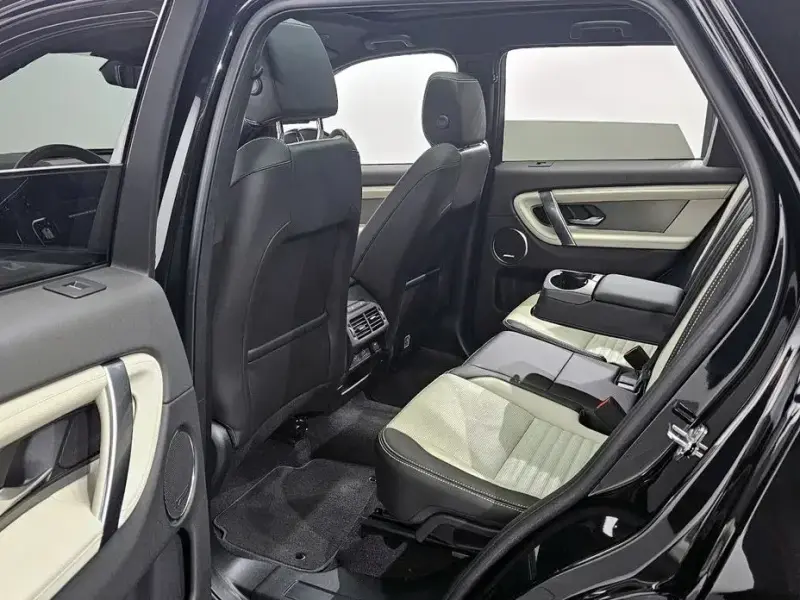 2024 Land Rover Discovery Sport с пробегом 21 174 км