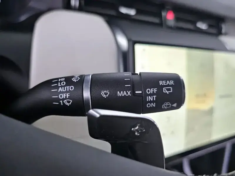 2024 Land Rover Discovery Sport с пробегом 21 174 км