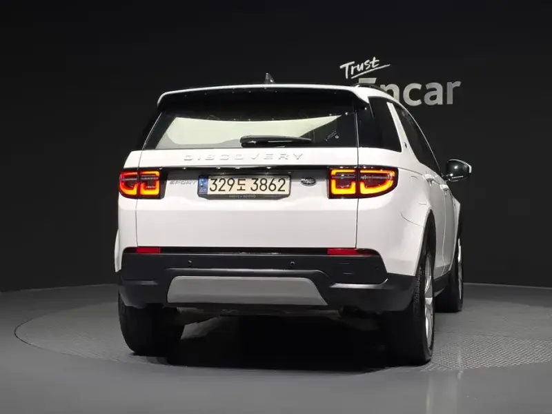 2022 Land Rover Discovery Sport с пробегом 101 405 км