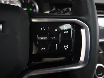 2022 Land Rover Discovery Sport с пробегом 82 774 км