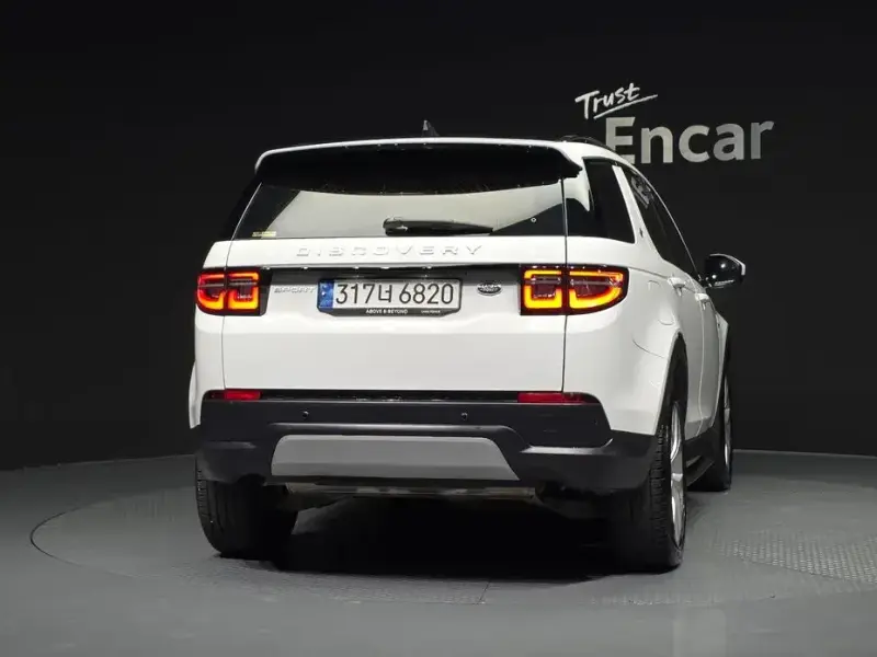 2022 Land Rover Discovery Sport с пробегом 31 201 км