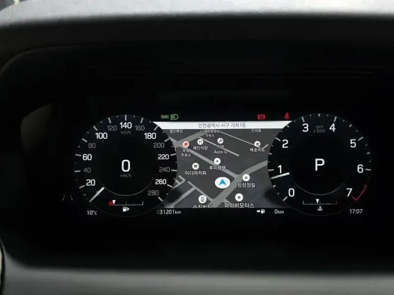 2022 Land Rover Discovery Sport с пробегом 31 201 км