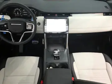 2025 Land Rover Discovery Sport с пробегом 11 244 км
