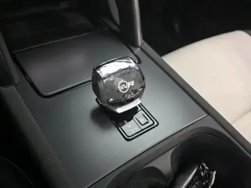 2025 Land Rover Discovery Sport с пробегом 11 244 км