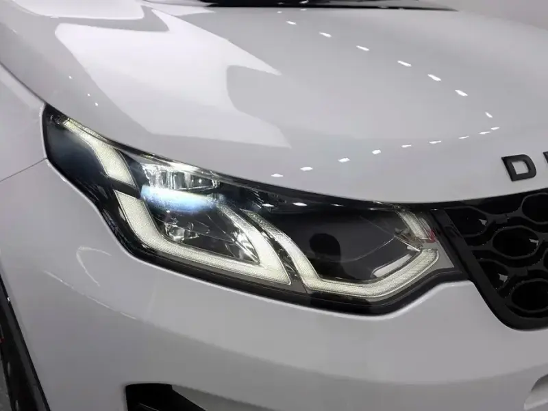 2025 Land Rover Discovery Sport с пробегом 11 244 км