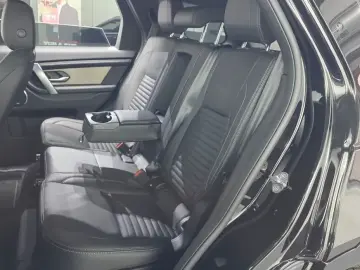 2025 Land Rover Discovery Sport с пробегом 10 710 км