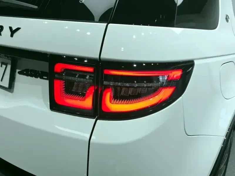 2025 Land Rover Discovery Sport с пробегом 11 244 км