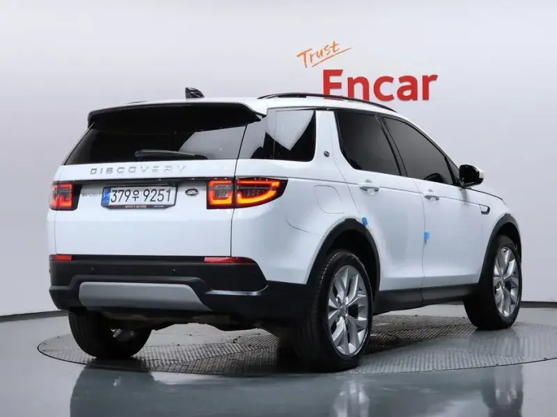 2022 Land Rover Discovery Sport с пробегом 55 552 км