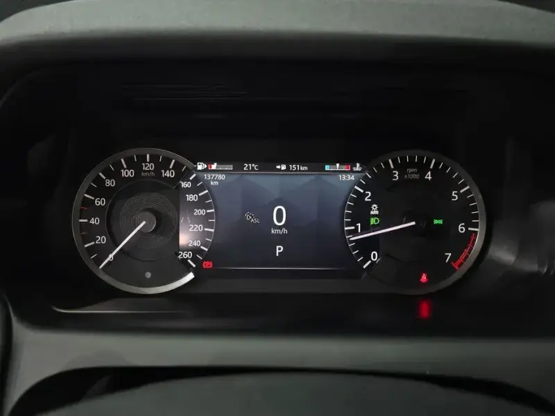 2021 Land Rover Discovery Sport с пробегом 137 780 км